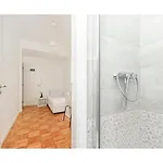 Houze Spacious 4 Bedroom Flat Near Zoo